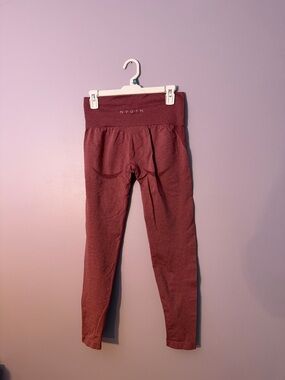 NVGTN Women’s High-Waist Active Leggings - Burgundy